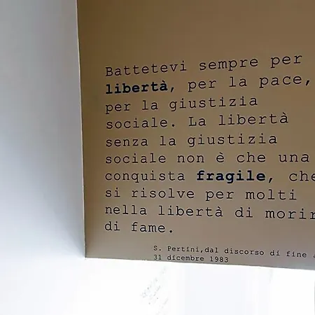 Sandro Pertini Couette-café Acri