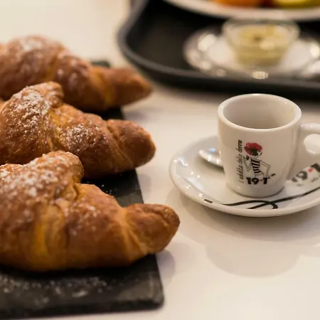 Sandro Pertini Nocleg ze śniadaniem