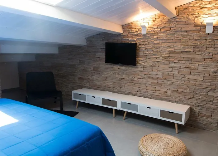 Sandro Pertini Bed & Breakfast Acri